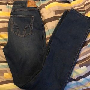 Hollister Jeans. High rise. Boot